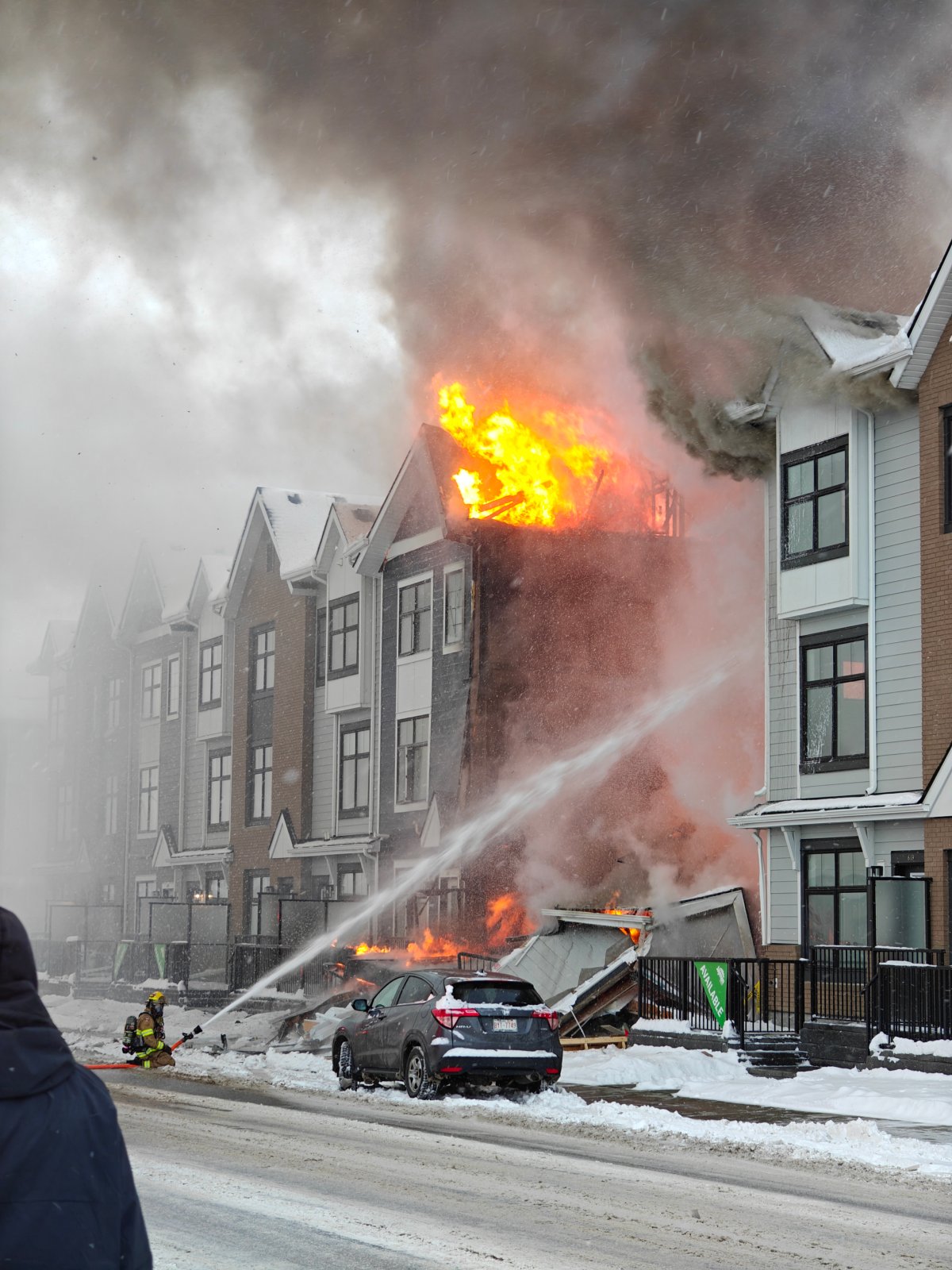 Fire in Calgary Today: Calgary Fire Department Battles Large Blaze in Industrial District as Officials Issue Shelter-in-Place Order for Nearby Residents